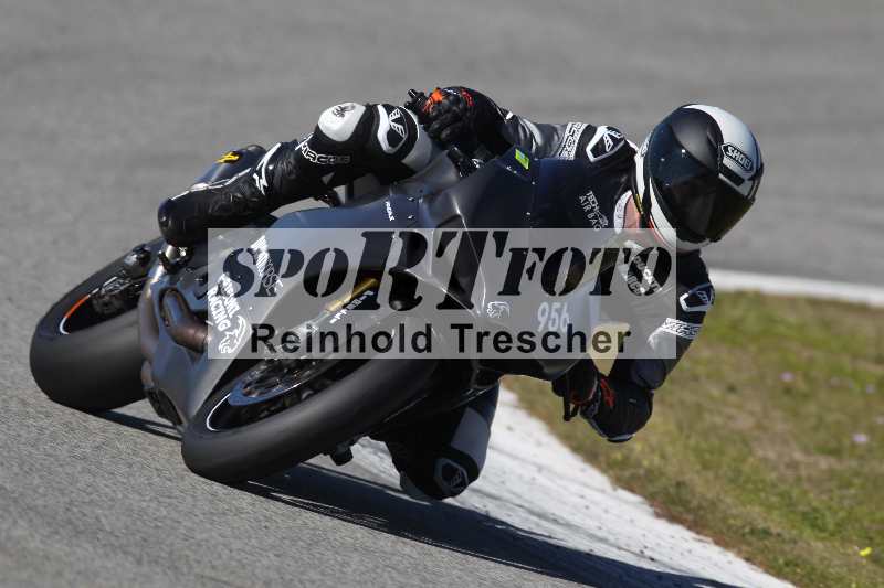 /Archiv-2023/02 31.01.-03.02.2023 Moto Center Thun Jerez/Gruppe blau-blue/956